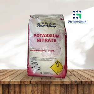 Potassium Nitrate  - Bahan Kimia Industri